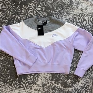 ‼️NWT‼️ Nike Cropped Sweatshirt